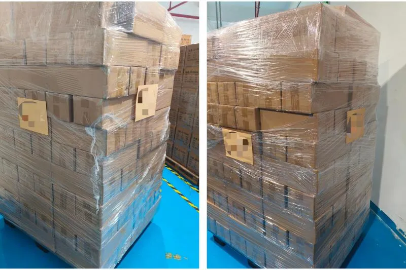 165 Set Grid-Lampu Jalan LED Bertenaga Dikirim ke Kazakhstan